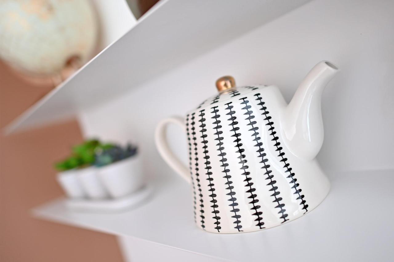 The Teapot Cottage In Town Centre Free Parking Стретфорд-на-Ейвоні Екстер'єр фото